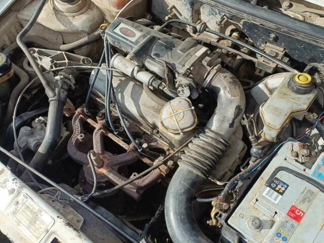 Белый Форд Курьер, объемом двигателя 0 л и пробегом 1 тыс. км за 550 $, фото 5 на Automoto.ua