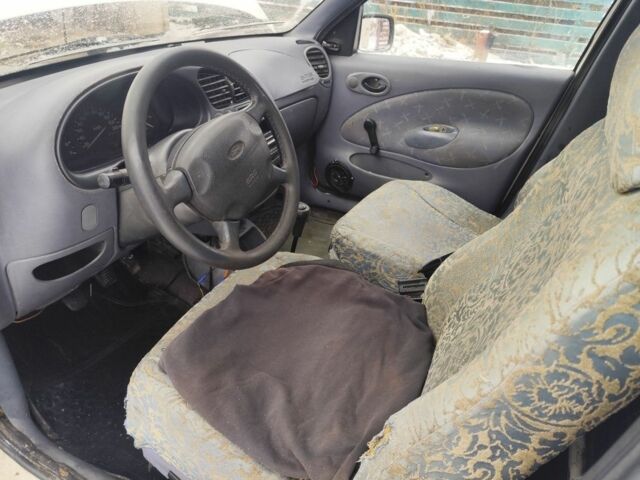 Белый Форд Курьер, объемом двигателя 6 л и пробегом 90 тыс. км за 900 $, фото 6 на Automoto.ua