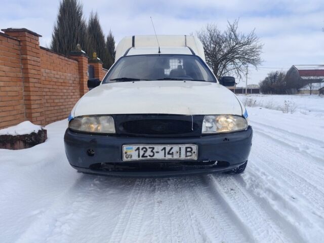 Белый Форд Курьер, объемом двигателя 6 л и пробегом 90 тыс. км за 900 $, фото 1 на Automoto.ua