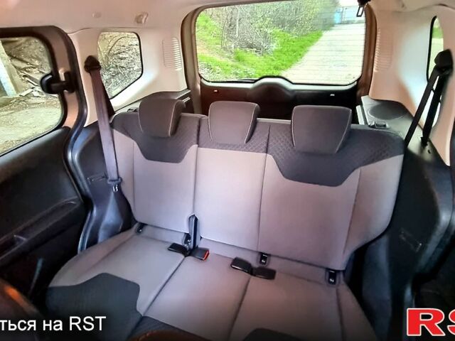 Бежевий Форд Кур'єр, об'ємом двигуна 1.5 л та пробігом 150 тис. км за 9500 $, фото 9 на Automoto.ua