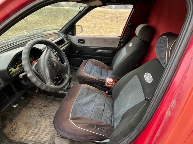 Червоний Форд Кур'єр, об'ємом двигуна 1.8 л та пробігом 250 тис. км за 1100 $, фото 10 на Automoto.ua