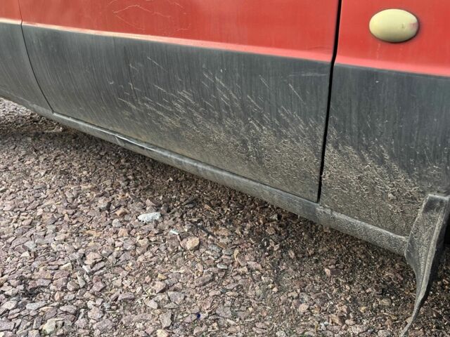 Червоний Форд Кур'єр, об'ємом двигуна 1.8 л та пробігом 250 тис. км за 1100 $, фото 6 на Automoto.ua