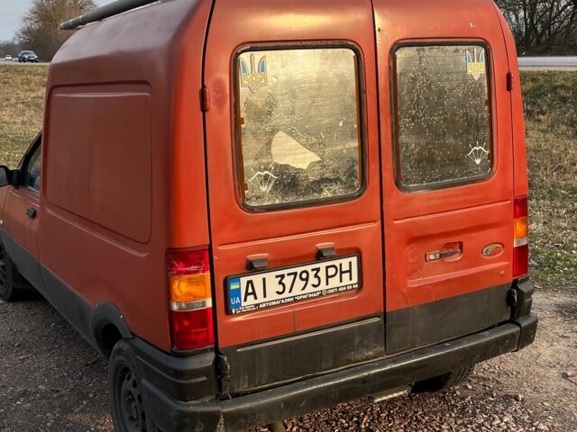 Червоний Форд Кур'єр, об'ємом двигуна 1.8 л та пробігом 250 тис. км за 1100 $, фото 3 на Automoto.ua