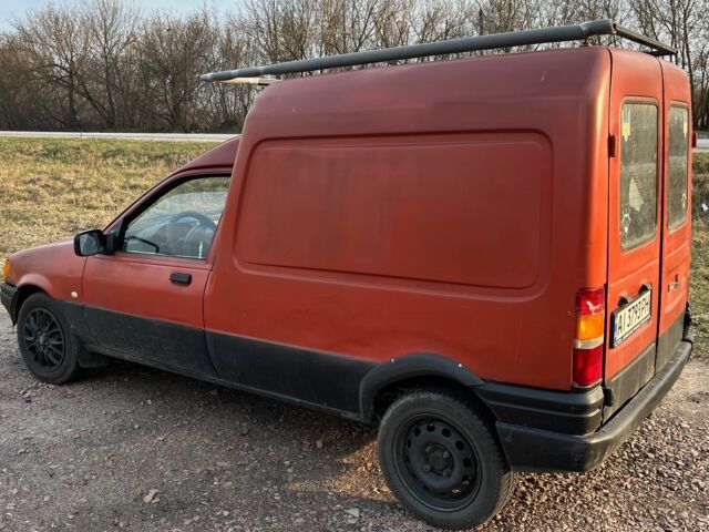 Червоний Форд Кур'єр, об'ємом двигуна 1.8 л та пробігом 250 тис. км за 1100 $, фото 2 на Automoto.ua