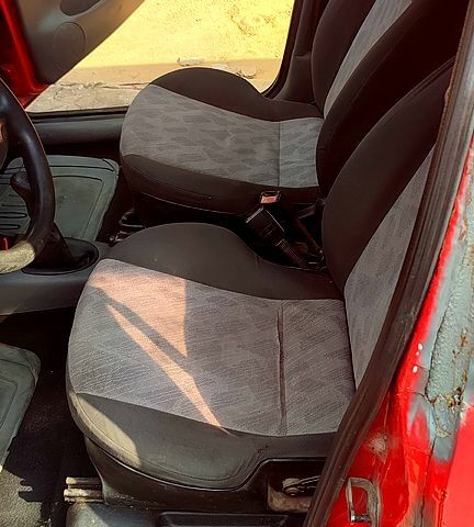 Форд Кур'єр, об'ємом двигуна 1.3 л та пробігом 420 тис. км за 1000 $, фото 3 на Automoto.ua