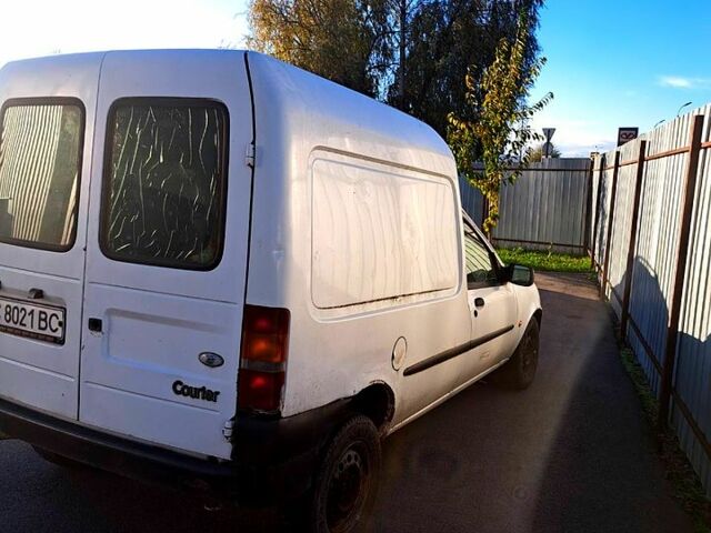 Форд Курьер, объемом двигателя 1.8 л и пробегом 0 тыс. км за 800 $, фото 2 на Automoto.ua