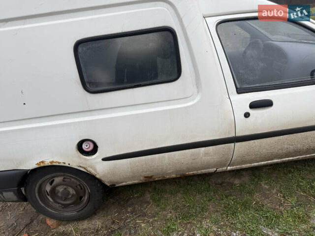 Форд Кур'єр, об'ємом двигуна 1.8 л та пробігом 400 тис. км за 700 $, фото 1 на Automoto.ua