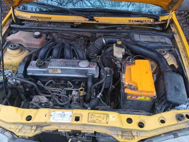 Жовтий Форд Кур'єр, об'ємом двигуна 1.9 л та пробігом 448 тис. км за 1186 $, фото 4 на Automoto.ua