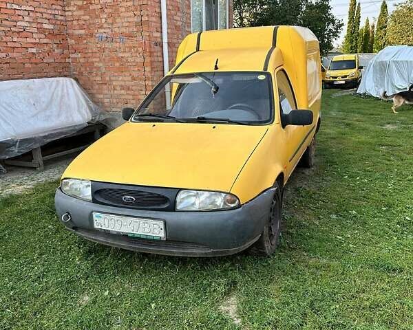 Жовтий Форд Кур'єр, об'ємом двигуна 1.8 л та пробігом 47 тис. км за 1000 $, фото 5 на Automoto.ua