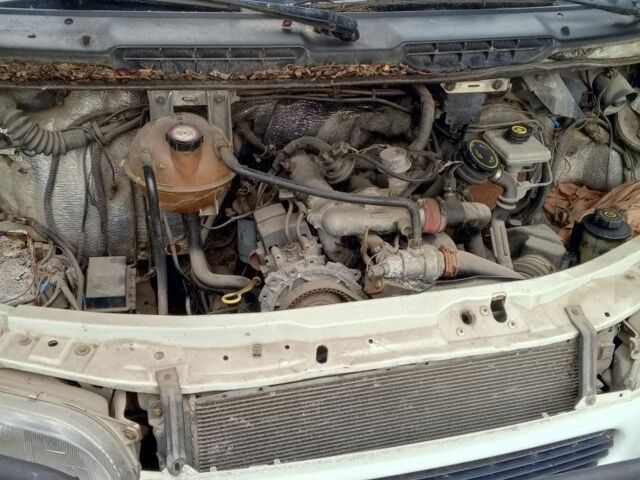 Белый Форд Другая, объемом двигателя 14.86 л и пробегом 356 тыс. км за 1100 $, фото 7 на Automoto.ua