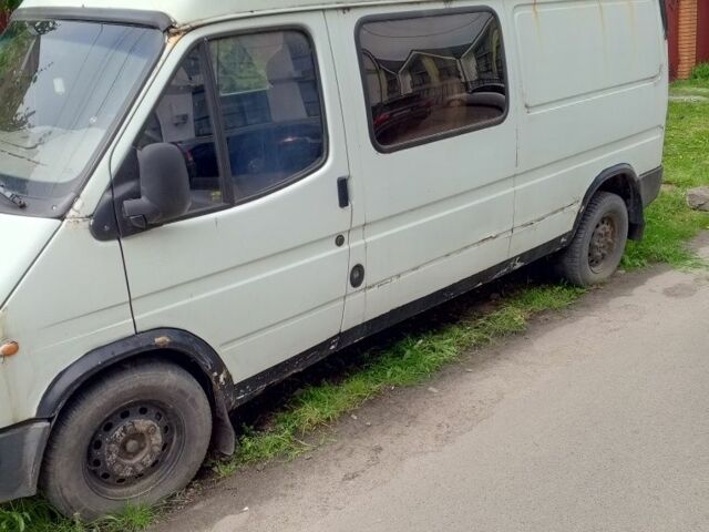 Белый Форд Другая, объемом двигателя 14.86 л и пробегом 356 тыс. км за 1100 $, фото 1 на Automoto.ua