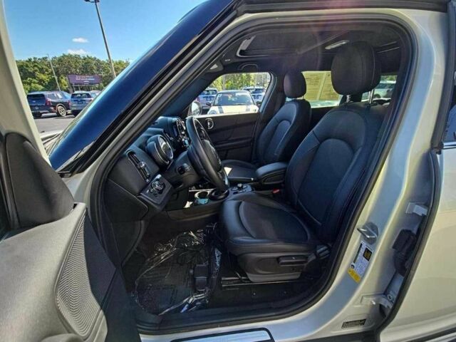 Білий Форд Інша, об'ємом двигуна 0 л та пробігом 56 тис. км за 17100 $, фото 5 на Automoto.ua