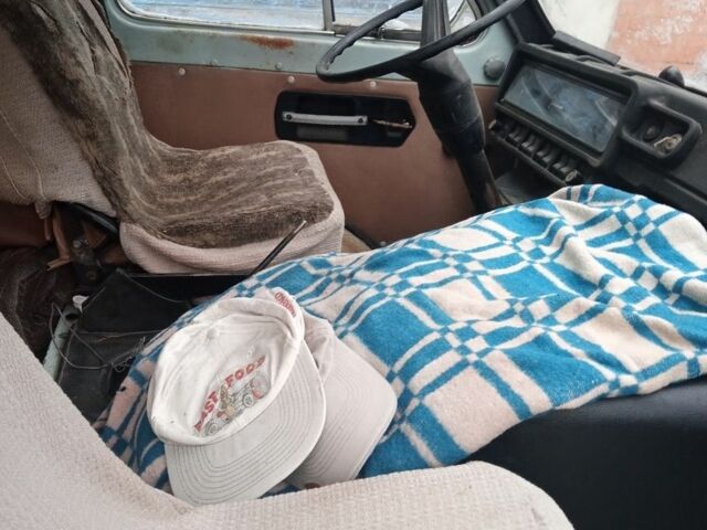 Белый Форд Другая, объемом двигателя 2.5 л и пробегом 40 тыс. км за 1000 $, фото 7 на Automoto.ua