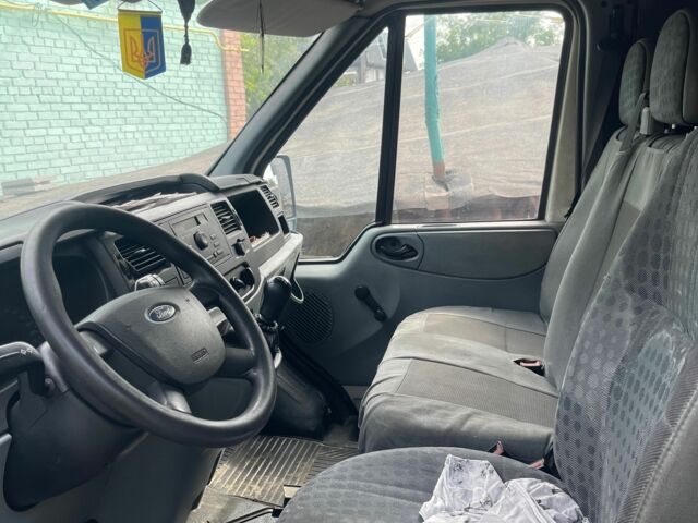 Белый Форд Другая, объемом двигателя 2.2 л и пробегом 500 тыс. км за 3500 $, фото 1 на Automoto.ua