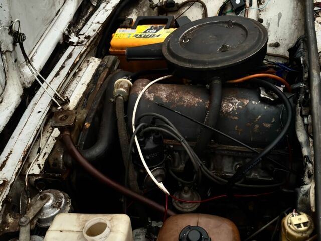 Білий Форд Інша, об'ємом двигуна 1.3 л та пробігом 47 тис. км за 594 $, фото 3 на Automoto.ua