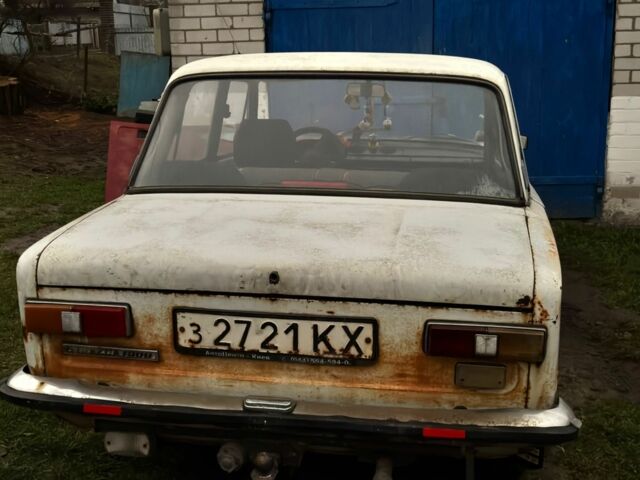 Білий Форд Інша, об'ємом двигуна 1.3 л та пробігом 47 тис. км за 594 $, фото 9 на Automoto.ua