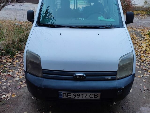 Білий Форд Інша, об'ємом двигуна 1.8 л та пробігом 341 тис. км за 3200 $, фото 1 на Automoto.ua
