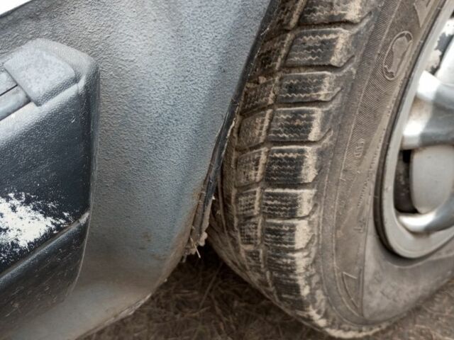 Білий Форд Інша, об'ємом двигуна 1 л та пробігом 275 тис. км за 949 $, фото 6 на Automoto.ua