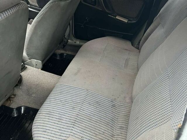 Белый Форд Другая, объемом двигателя 1.8 л и пробегом 250 тыс. км за 550 $, фото 10 на Automoto.ua