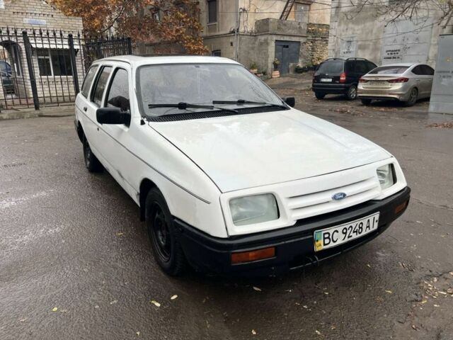 Белый Форд Другая, объемом двигателя 1.8 л и пробегом 250 тыс. км за 550 $, фото 13 на Automoto.ua