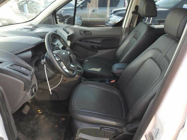 Белый Форд Другая, объемом двигателя 2 л и пробегом 124 тыс. км за 3900 $, фото 5 на Automoto.ua