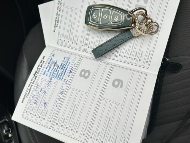 Белый Форд Другая, объемом двигателя 1.5 л и пробегом 101 тыс. км за 19500 $, фото 13 на Automoto.ua