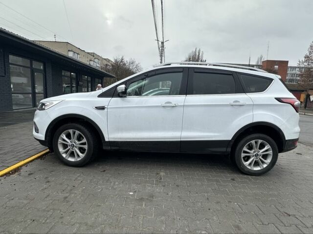 Белый Форд Другая, объемом двигателя 1.5 л и пробегом 101 тыс. км за 19500 $, фото 10 на Automoto.ua