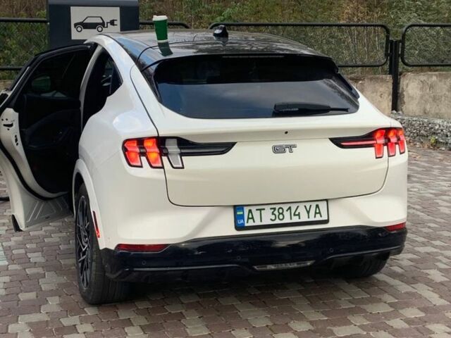 Форд Другая 2022 в Ивано-Франковске на Automoto.ua Белый Форд Другая, объемом двигателя 0 л и пробегом 36 тыс. км за 33000 $, фото 5 на Automoto.ua