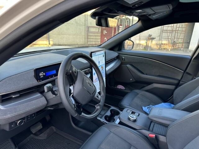 Форд Другая 2022 в Ивано-Франковске на Automoto.ua Белый Форд Другая, объемом двигателя 0 л и пробегом 36 тыс. км за 33000 $, фото 10 на Automoto.ua