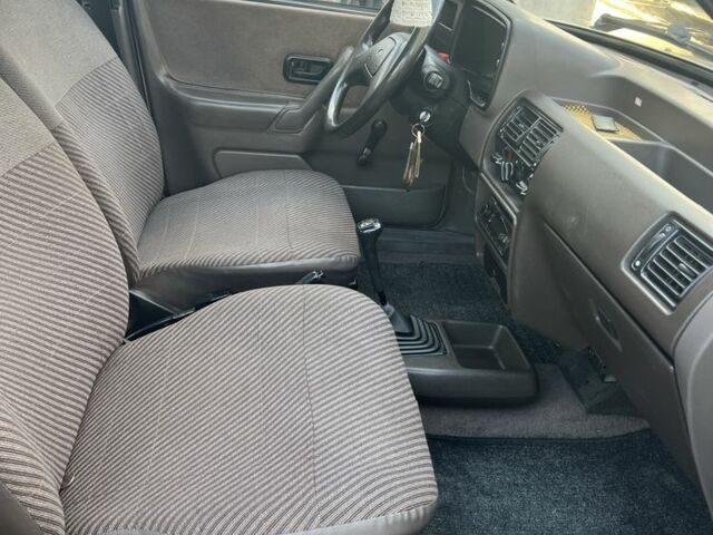 Бежевый Форд Другая, объемом двигателя 1.4 л и пробегом 150 тыс. км за 880 $, фото 21 на Automoto.ua