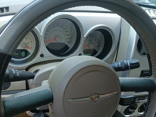 Черный Форд Другая, объемом двигателя 2.4 л и пробегом 203 тыс. км за 4257 $, фото 5 на Automoto.ua