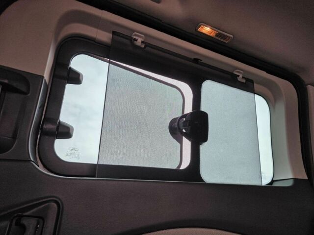 Чорний Форд Інша, об'ємом двигуна 2.2 л та пробігом 179 тис. км за 9500 $, фото 14 на Automoto.ua