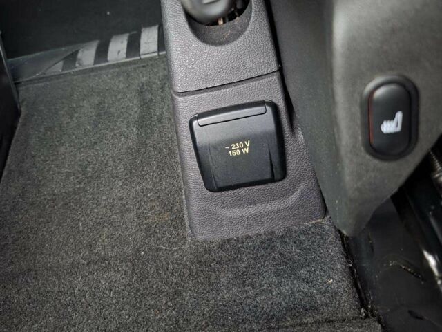 Чорний Форд Інша, об'ємом двигуна 2.2 л та пробігом 179 тис. км за 9500 $, фото 13 на Automoto.ua