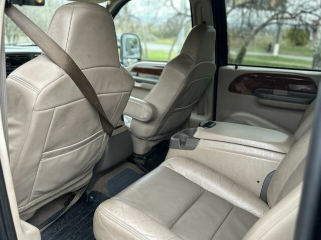 Черный Форд Другая, объемом двигателя 5.4 л и пробегом 171 тыс. км за 5600 $, фото 12 на Automoto.ua