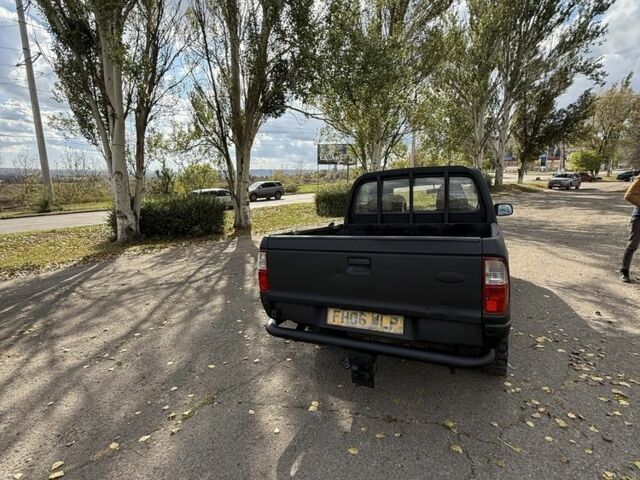 Чорний Форд Інша, об'ємом двигуна 2.5 л та пробігом 288 тис. км за 3250 $, фото 7 на Automoto.ua