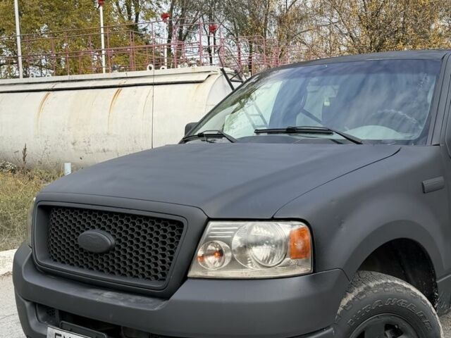 Чорний Форд Інша, об'ємом двигуна 5.4 л та пробігом 250 тис. км за 3900 $, фото 2 на Automoto.ua