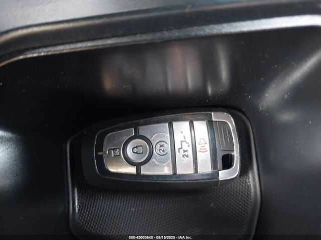 Черный Форд Другая, объемом двигателя 3.5 л и пробегом 32 тыс. км за 20100 $, фото 9 на Automoto.ua