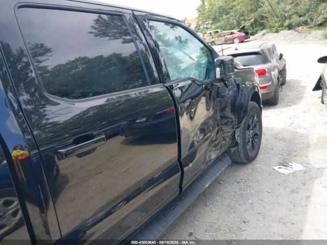 Черный Форд Другая, объемом двигателя 3.5 л и пробегом 32 тыс. км за 20100 $, фото 5 на Automoto.ua