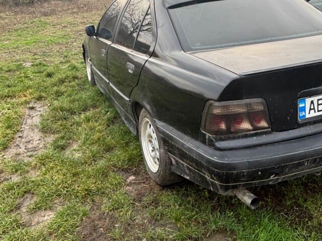 Чорний Форд Інша, об'ємом двигуна 1.8 л та пробігом 300 тис. км за 1350 $, фото 5 на Automoto.ua