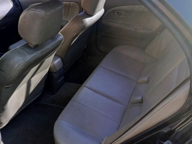 Черный Форд Другая, объемом двигателя 1 л и пробегом 392 тыс. км за 1500 $, фото 5 на Automoto.ua