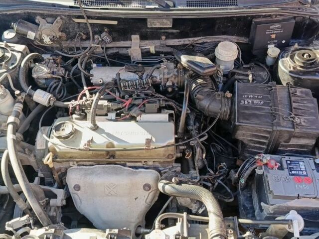 Черный Форд Другая, объемом двигателя 1 л и пробегом 392 тыс. км за 1500 $, фото 6 на Automoto.ua