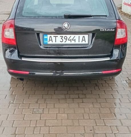 Чорний Форд Інша, об'ємом двигуна 1.6 л та пробігом 310 тис. км за 7500 $, фото 3 на Automoto.ua