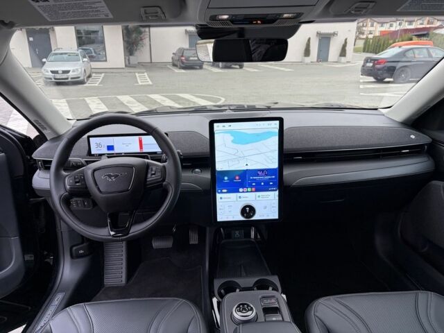 Черный Форд Другая, объемом двигателя 0 л и пробегом 10 тыс. км за 26999 $, фото 20 на Automoto.ua