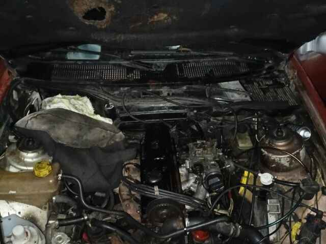 Коричневый Форд Другая, объемом двигателя 2 л и пробегом 700 тыс. км за 320 $, фото 1 на Automoto.ua