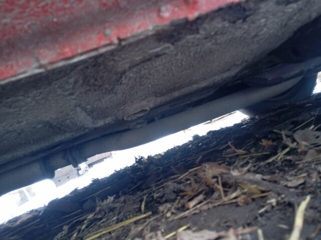 Красный Форд Другая, объемом двигателя 2 л и пробегом 52 тыс. км за 1200 $, фото 6 на Automoto.ua