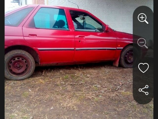 Форд Другая 1993 в Умани на Automoto.ua Красный Форд Другая, объемом двигателя 0 л и пробегом 500 тыс. км за 550 $, фото 1 на Automoto.ua
