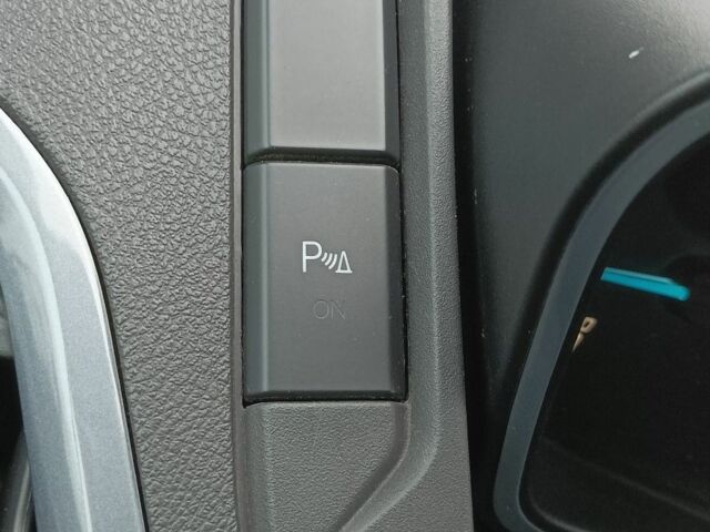 Красный Форд Другая, объемом двигателя 2.2 л и пробегом 105 тыс. км за 21500 $, фото 19 на Automoto.ua