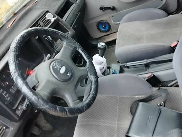 Червоний Форд Інша, об'ємом двигуна 2 л та пробігом 2 тис. км за 715 $, фото 4 на Automoto.ua