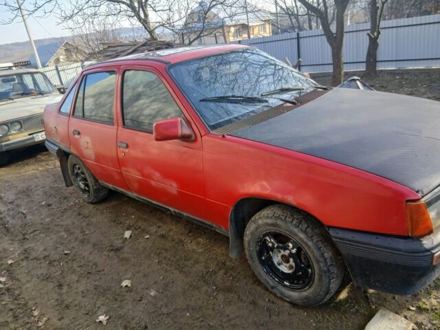 Красный Форд Другая, объемом двигателя 0 л и пробегом 28 тыс. км за 450 $, фото 1 на Automoto.ua