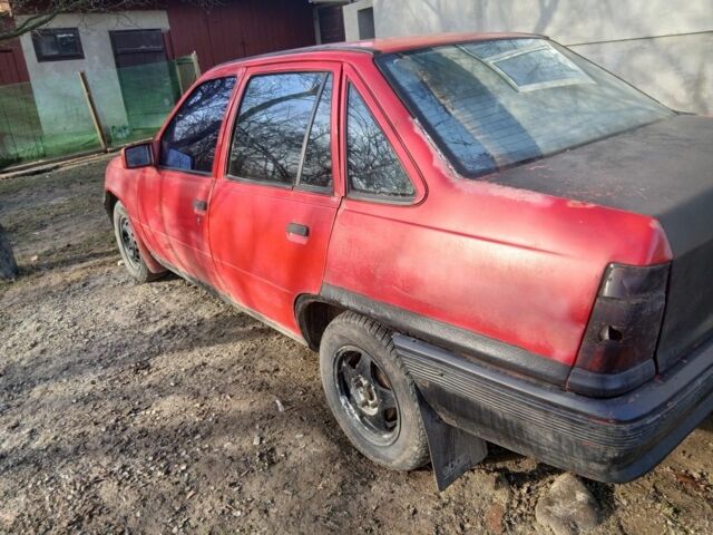 Красный Форд Другая, объемом двигателя 0 л и пробегом 28 тыс. км за 450 $, фото 3 на Automoto.ua